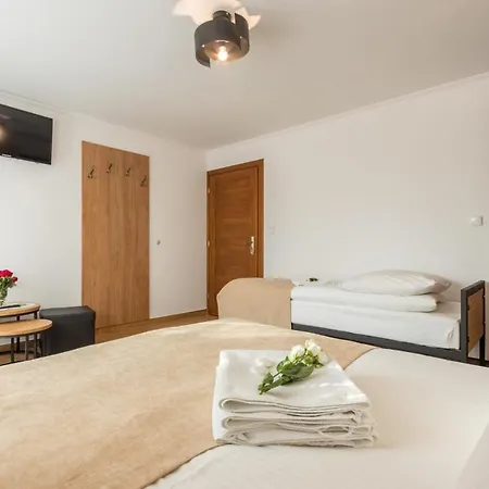 Beata Marek Pod Grapa Habitación en casa particular