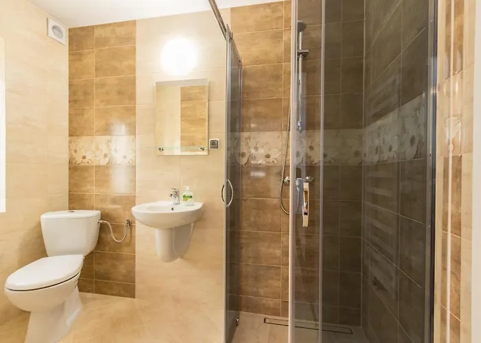 Beata Marek Pod Grapa *